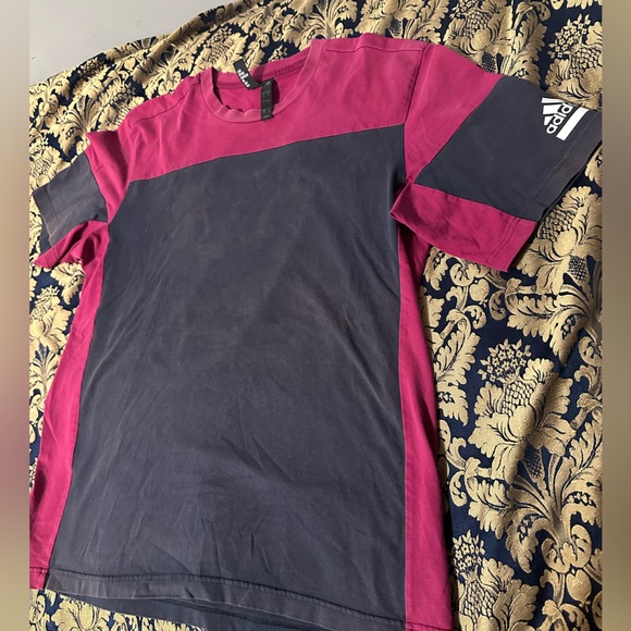 Adidas T-shirt Large - Picture 6 of 7